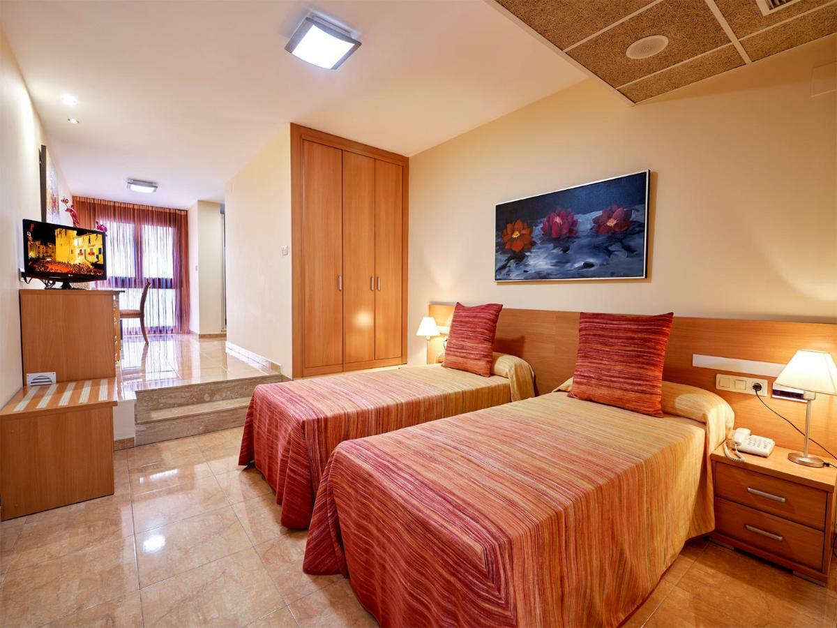 Hotel Anna 科森泰纳 外观 照片