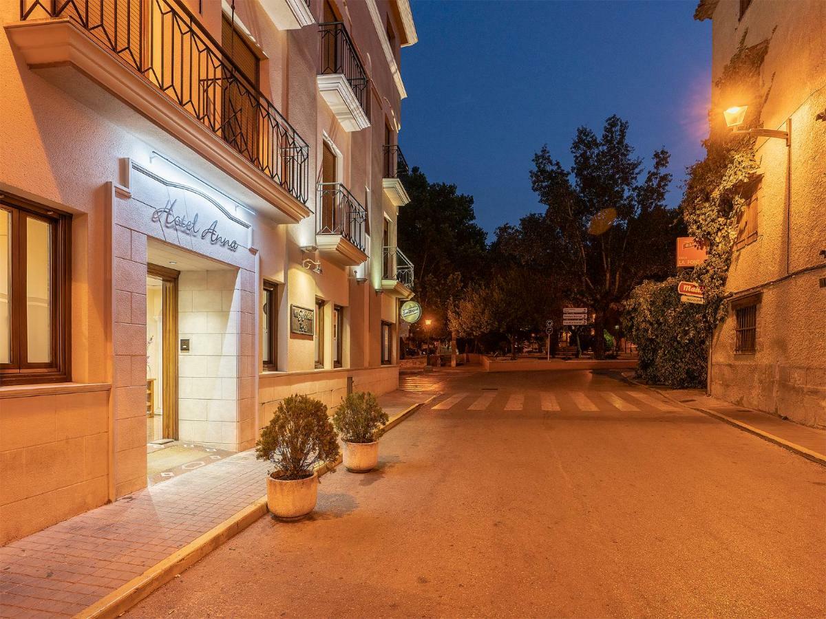 Hotel Anna 科森泰纳 外观 照片