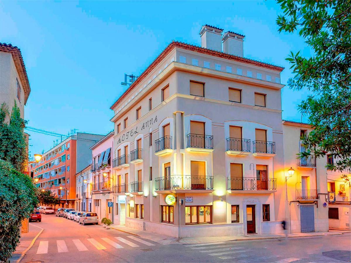 Hotel Anna 科森泰纳 外观 照片
